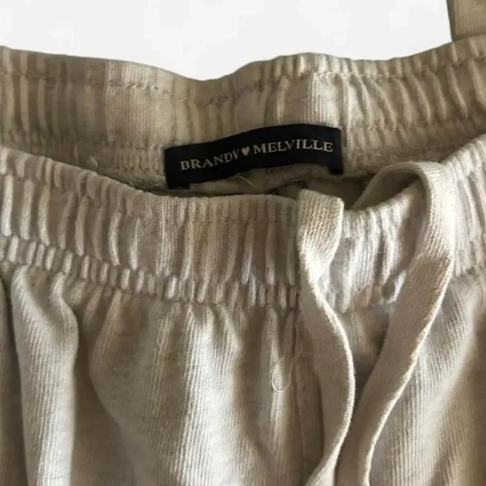 Brandy Melville Wide Leg Lounge Sweatpants - Picture 3 of 4